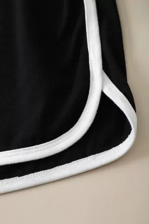 Kadın Siyah Beyaz Lastikli Çapraz Crop Toplu Şortlu Gecelik Takım
